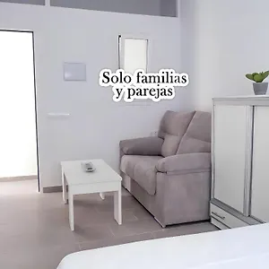 Apartamento Estudios Contemporaneos Y Centricos Solo Familias Parejas, Conil De La Frontera